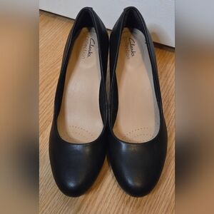 Clarks Ambyr Joy Women's Leather Pumps Like NEW Sz 10